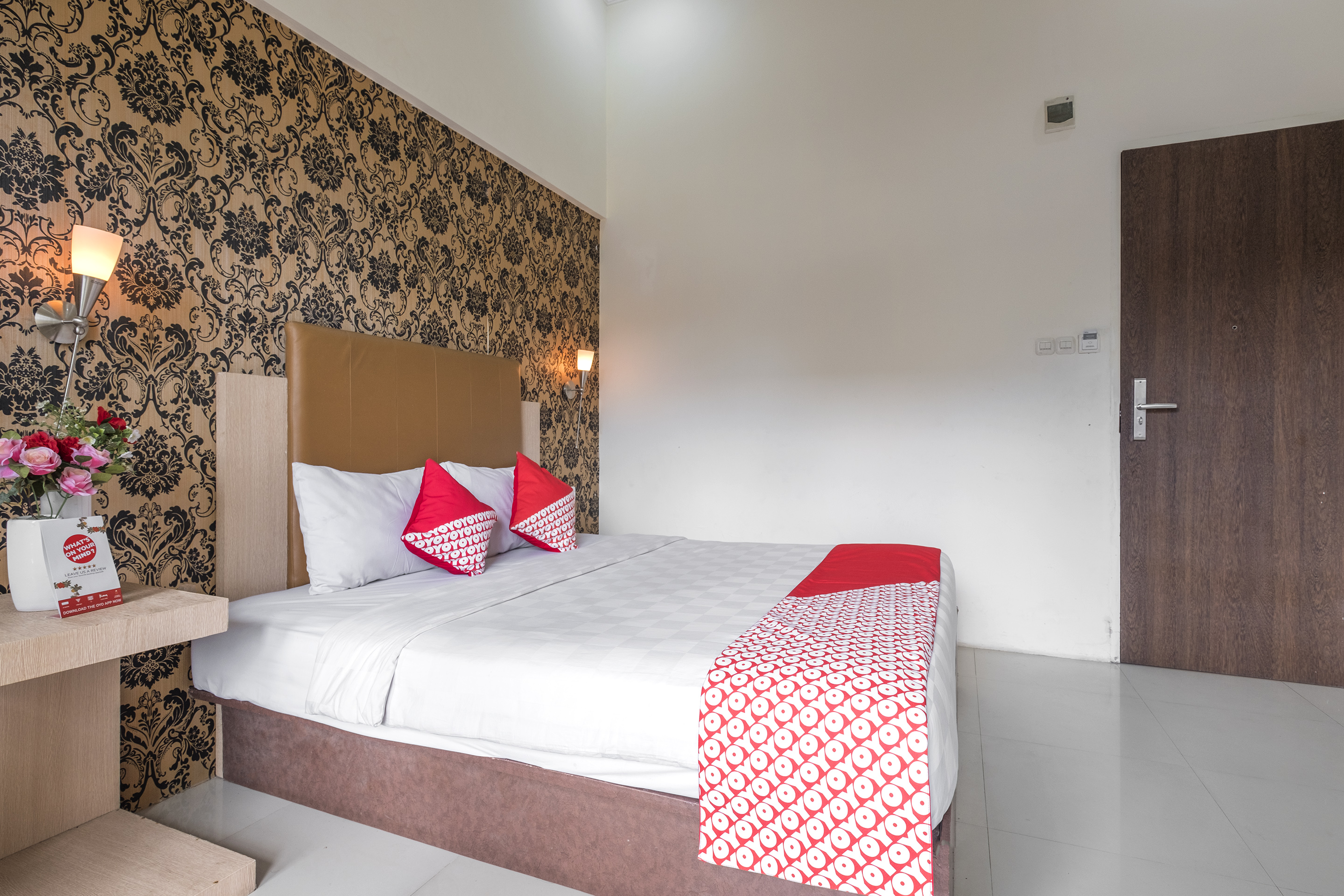 Gahara Hotel by OYO Rooms