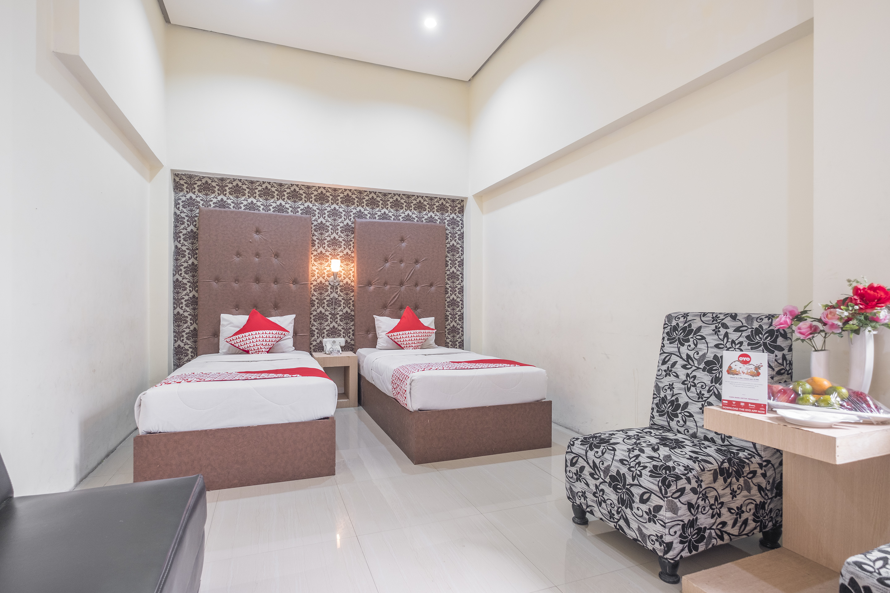 Gahara Hotel by OYO Rooms