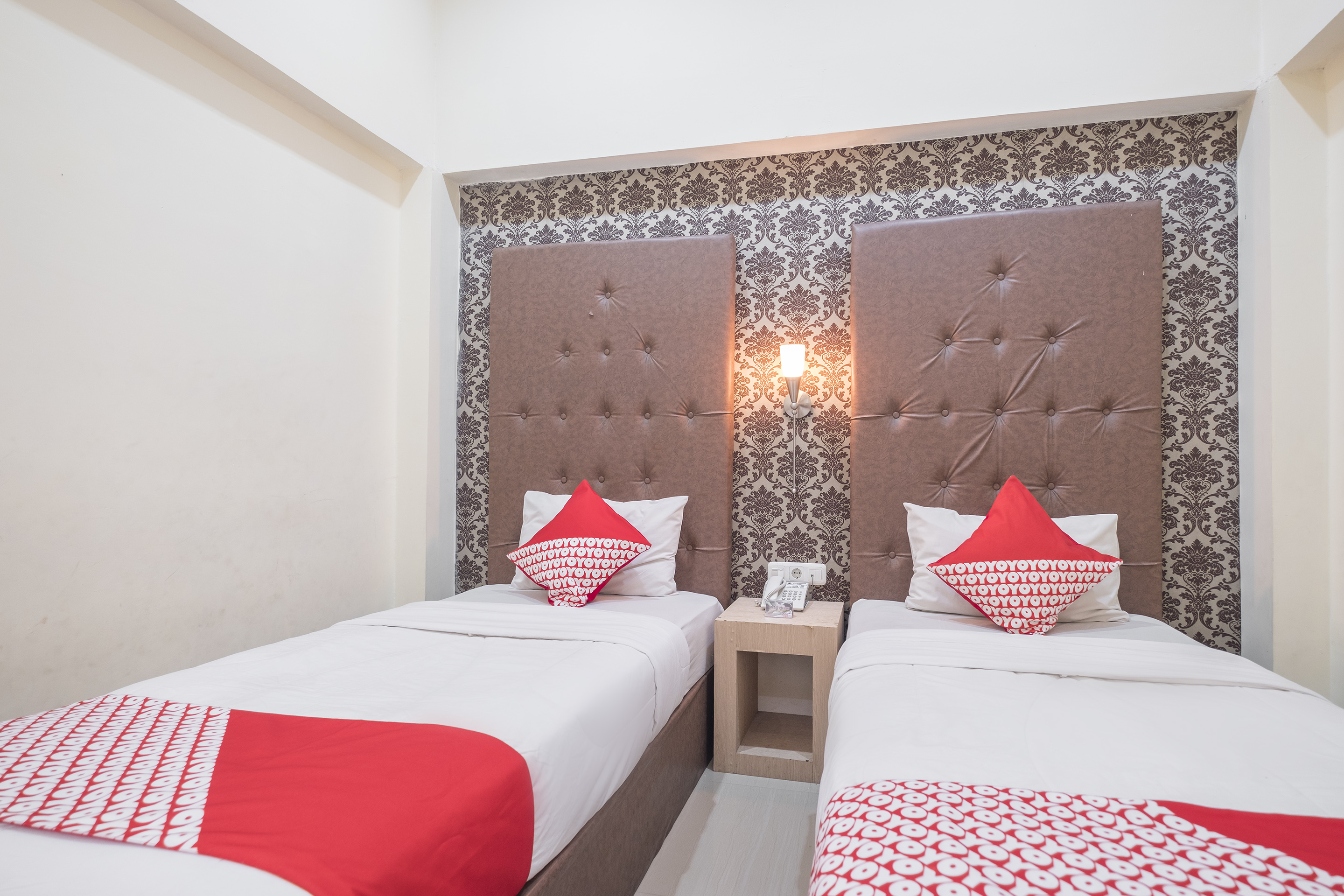 Gahara Hotel by OYO Rooms