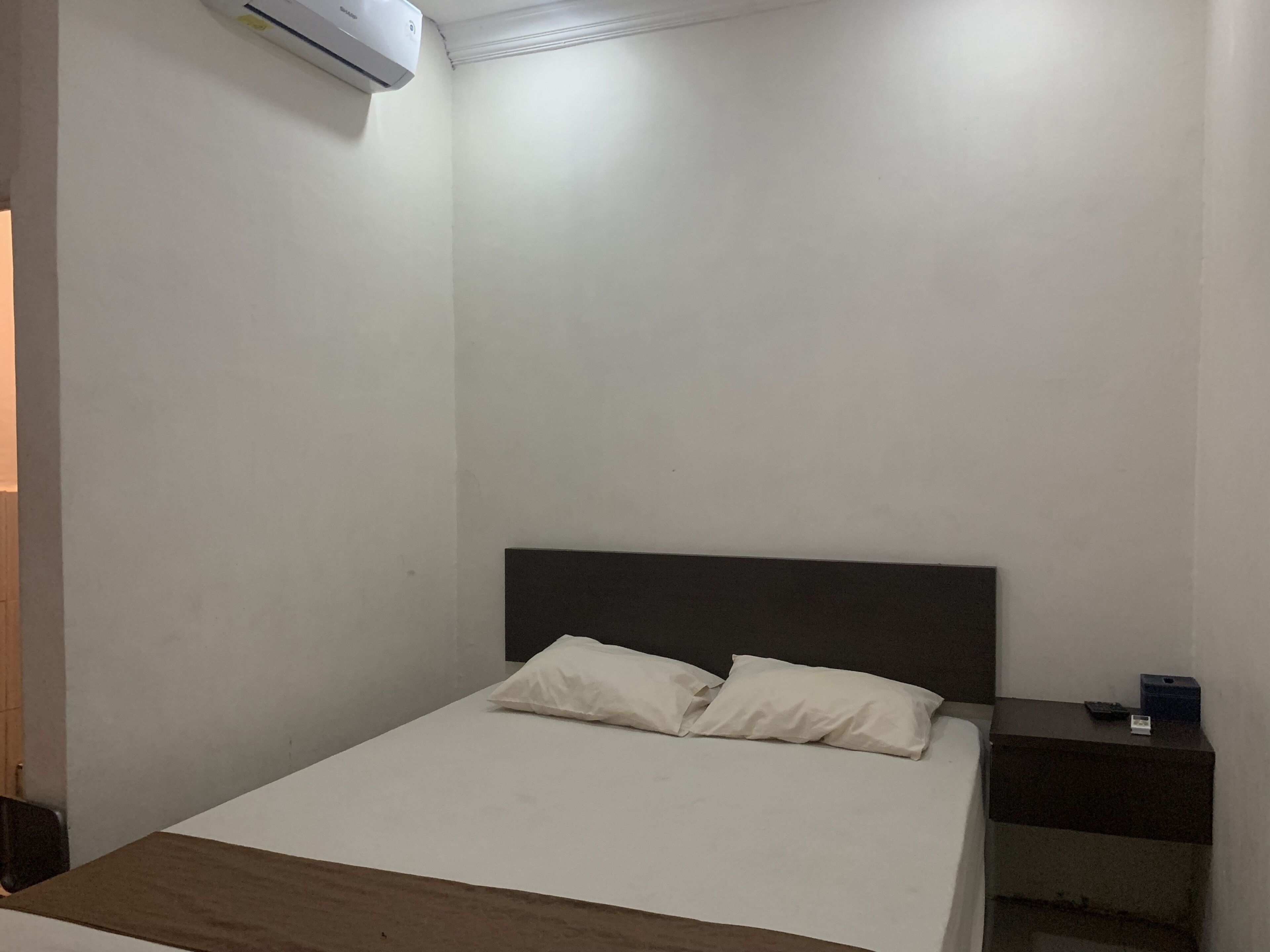 Penginapan Laota Syariah by OYO