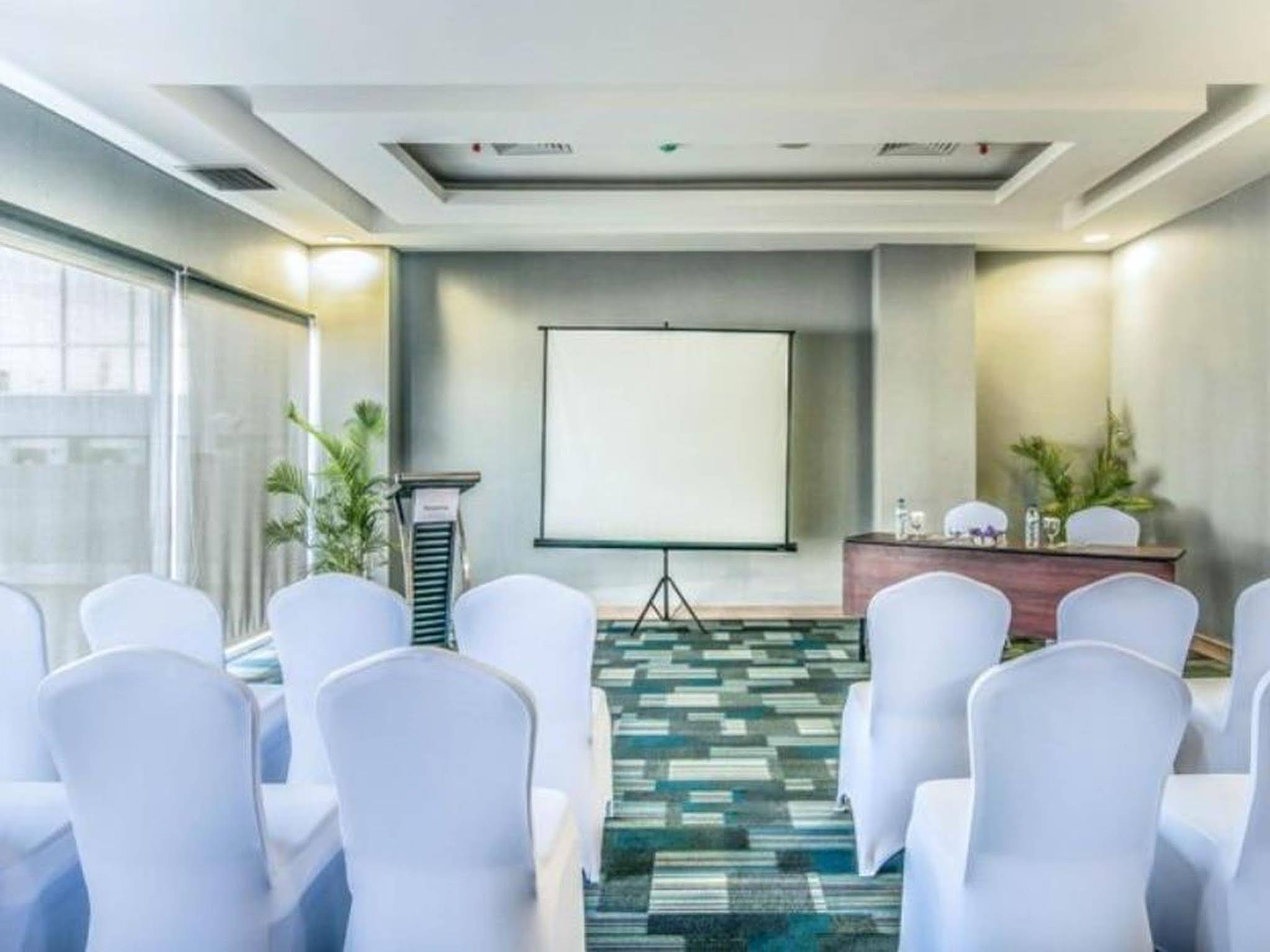 KHAS Hotel Makassar
