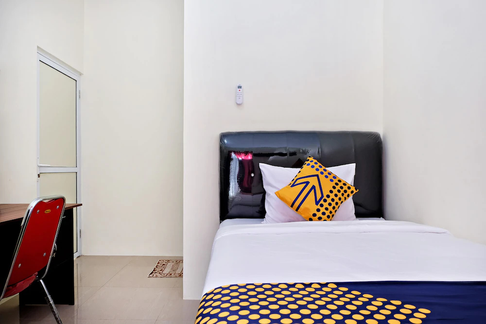 Homestay Danesti Syariah Near Bandara Sultan Hasanuddin