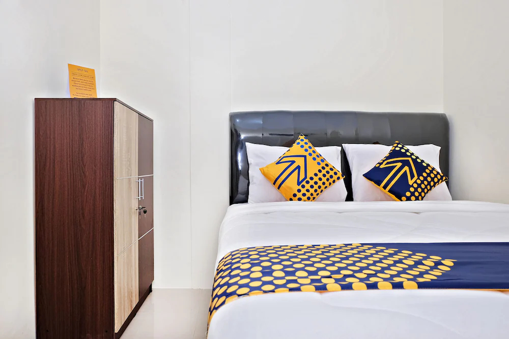 Homestay Danesti Syariah Near Bandara Sultan Hasanuddin