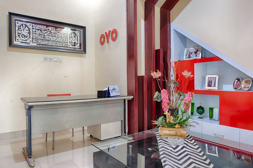 Pondok Dian Syariah by OYO Rooms