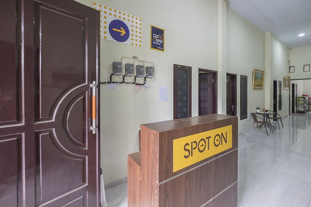 Pondok Haikal Almira by OYO Rooms