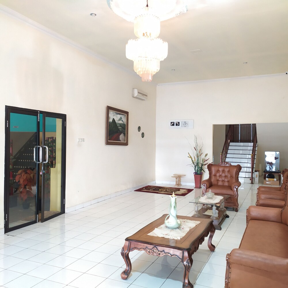 Pondok Ripuji by OYO Rooms