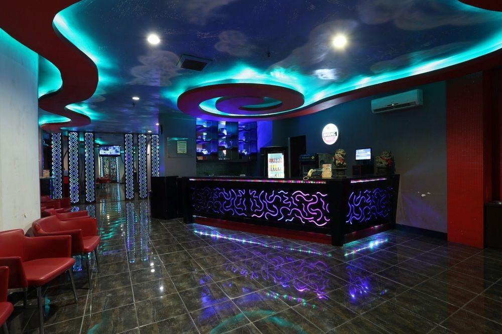 Almadera Hotel