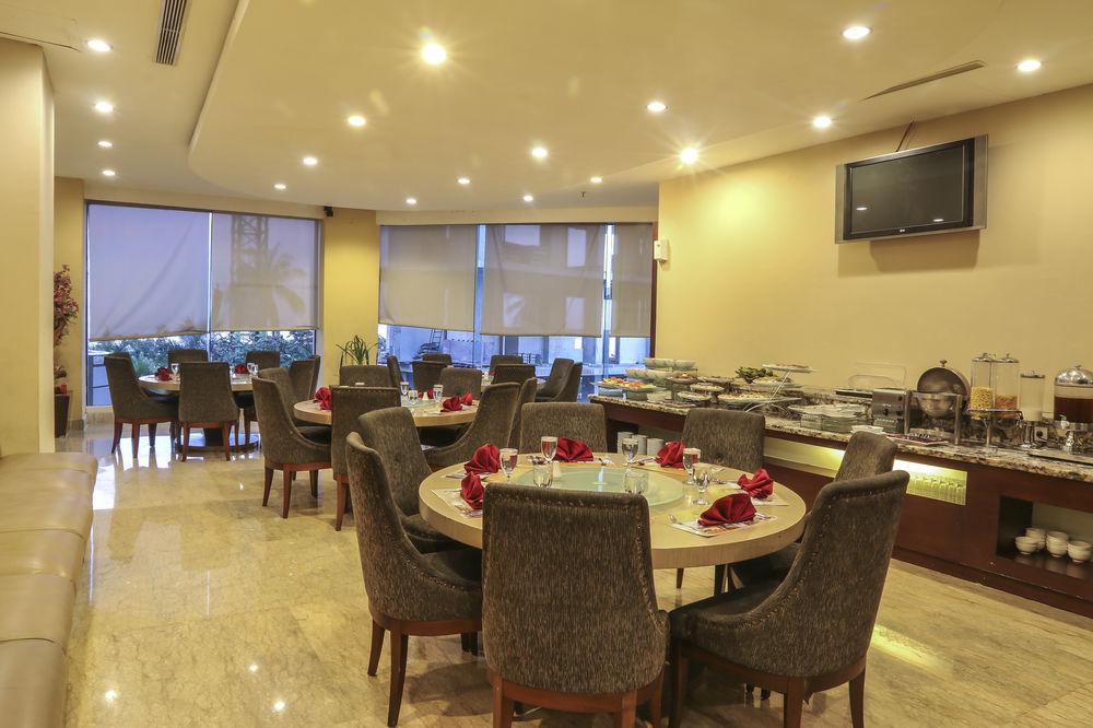 Almadera Hotel