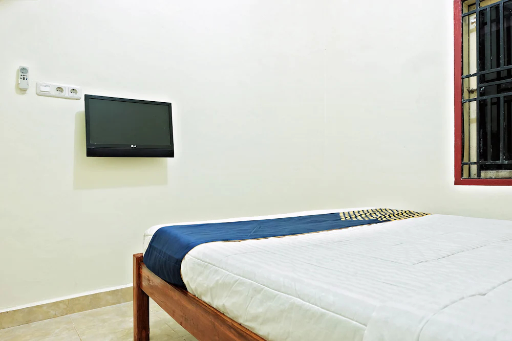 R5 Homestay by OYO Rooms