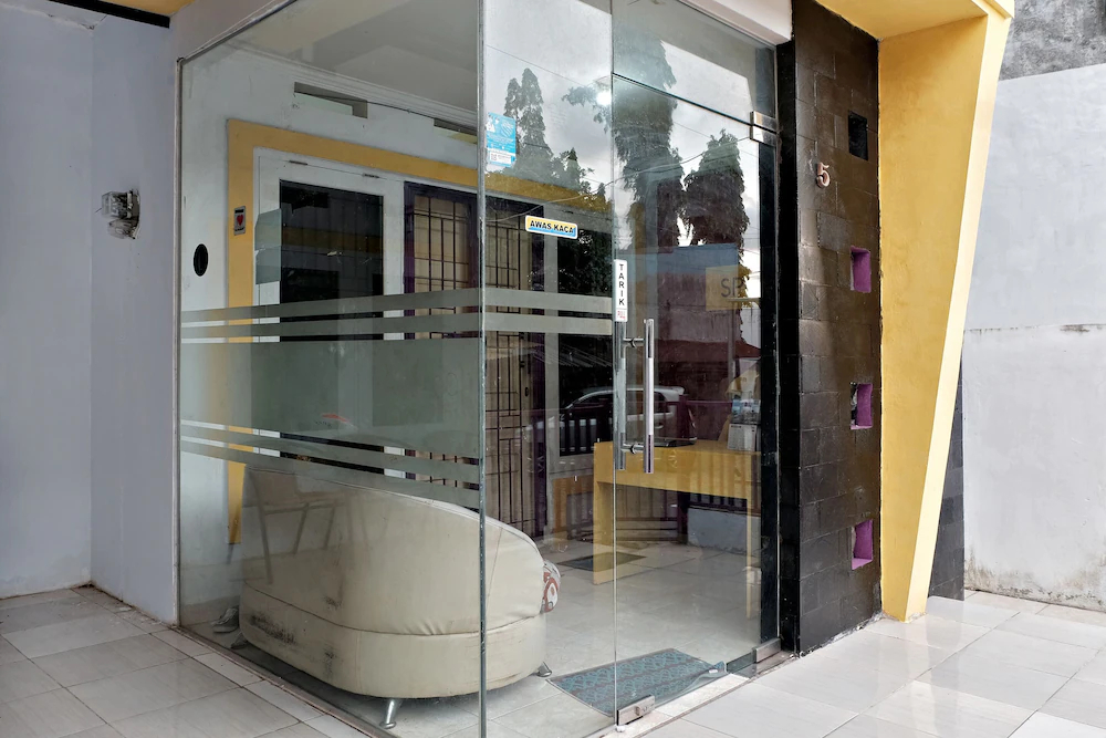 R5 Homestay by OYO Rooms
