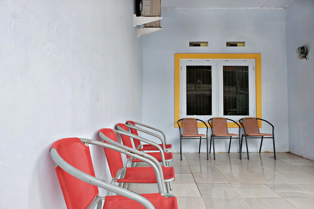 R5 Homestay by OYO Rooms