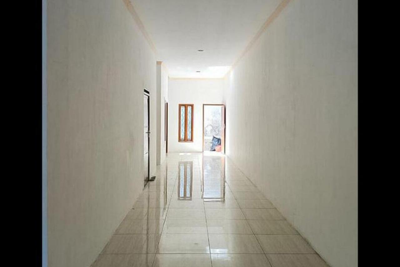 Reddoorz Near Universitas Negeri Makassar 3