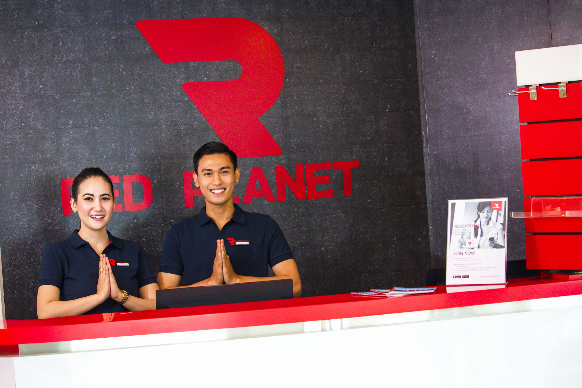 Monoloog Hotel Makassar