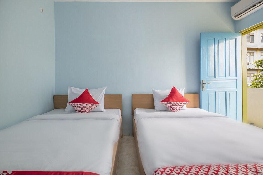 RF Homestay by OYO Rooms