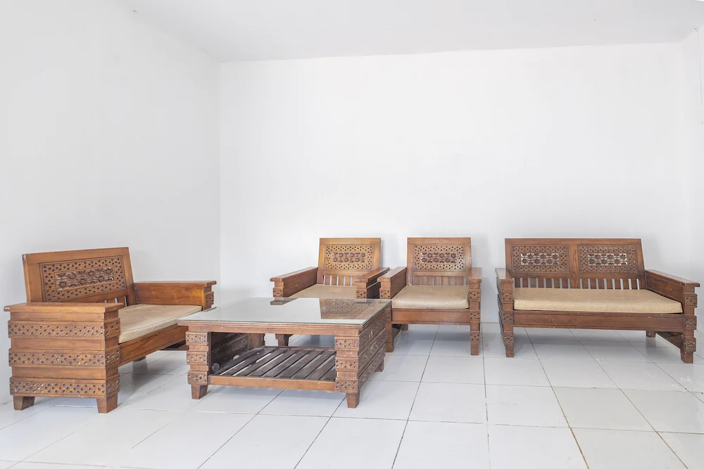 RF Homestay by OYO Rooms
