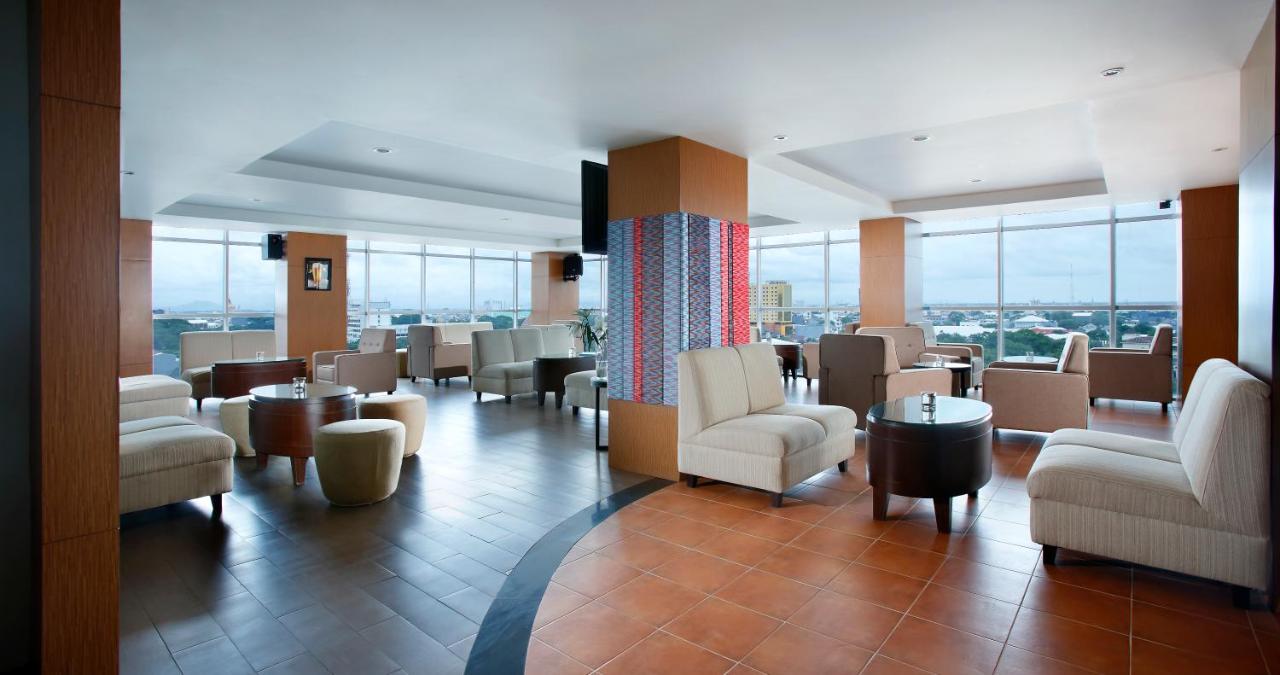 Santika Makassar