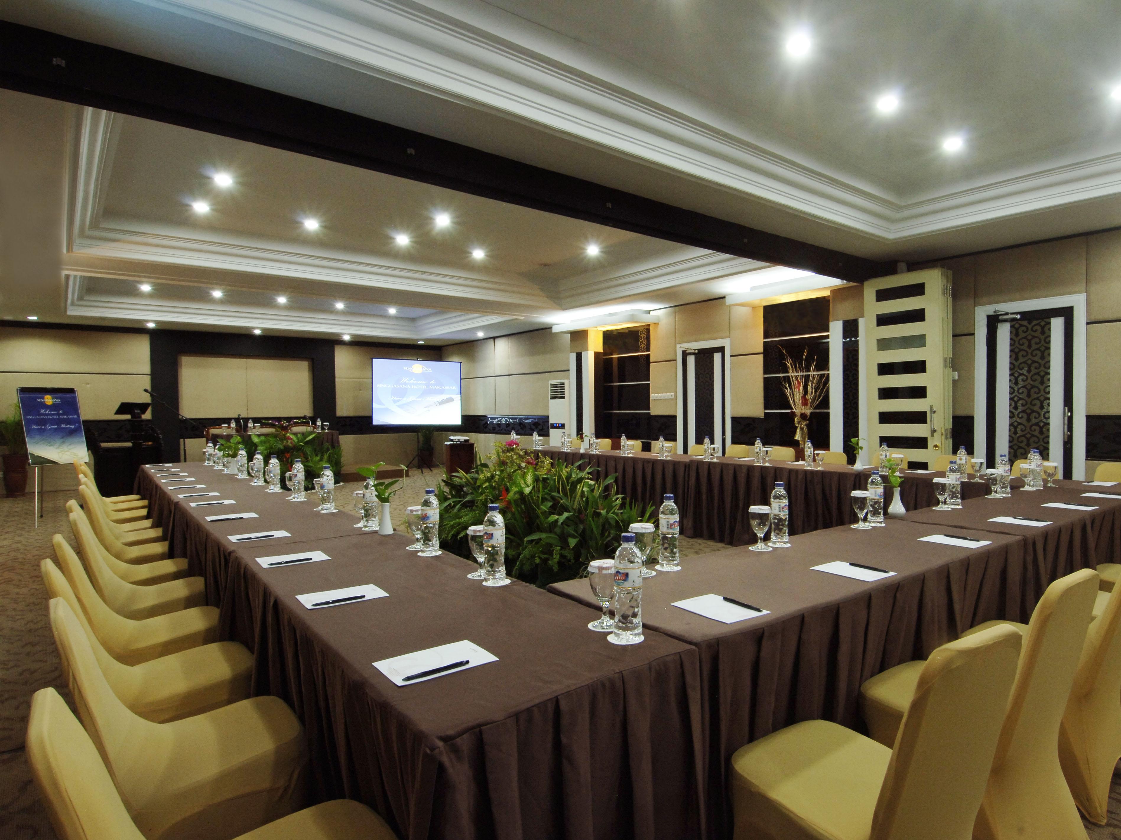 Singgasana Hotel Makassar
