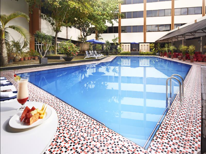 Singgasana Hotel Makassar