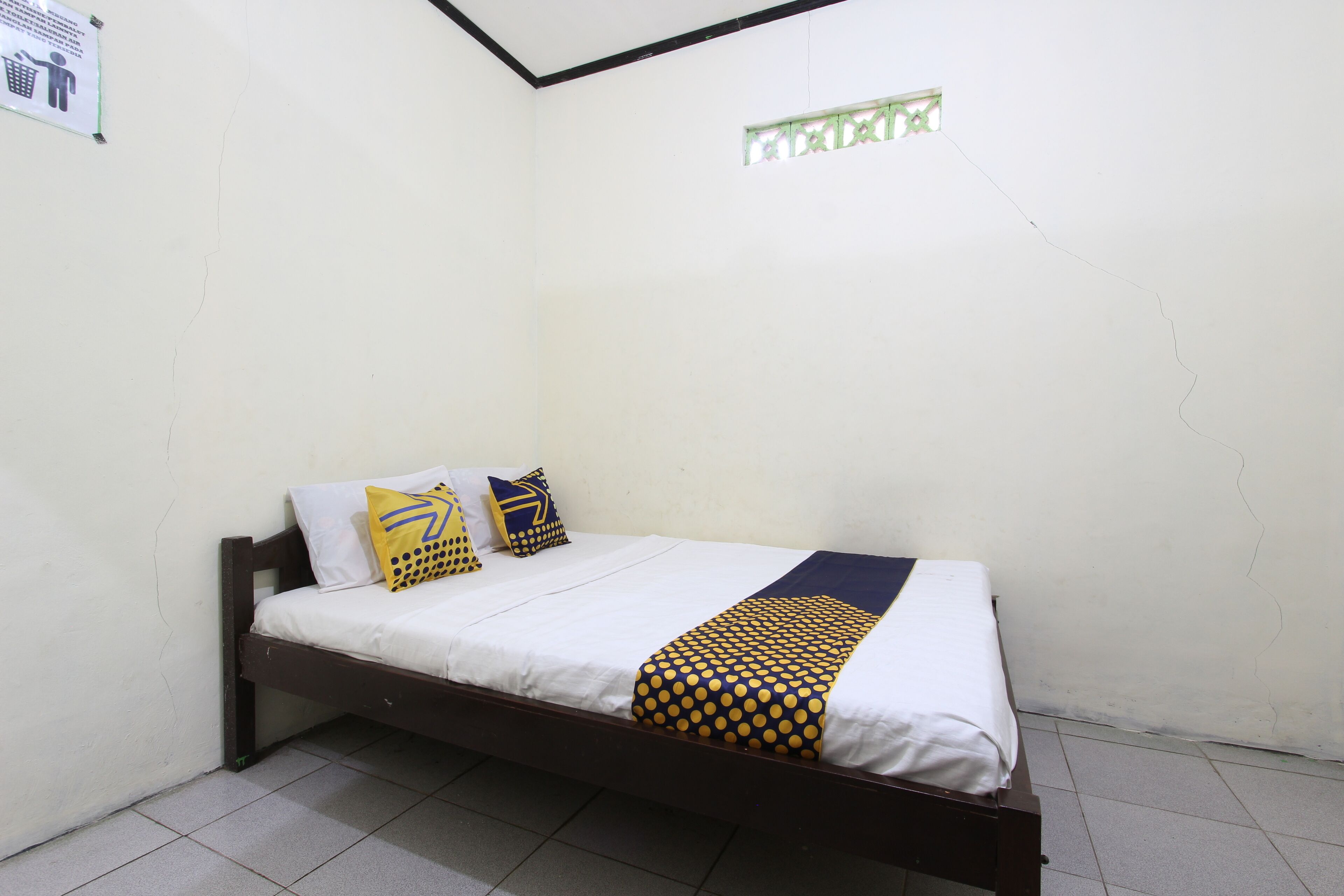 SPOT ON 92231 Penginapan Tanjung Alang