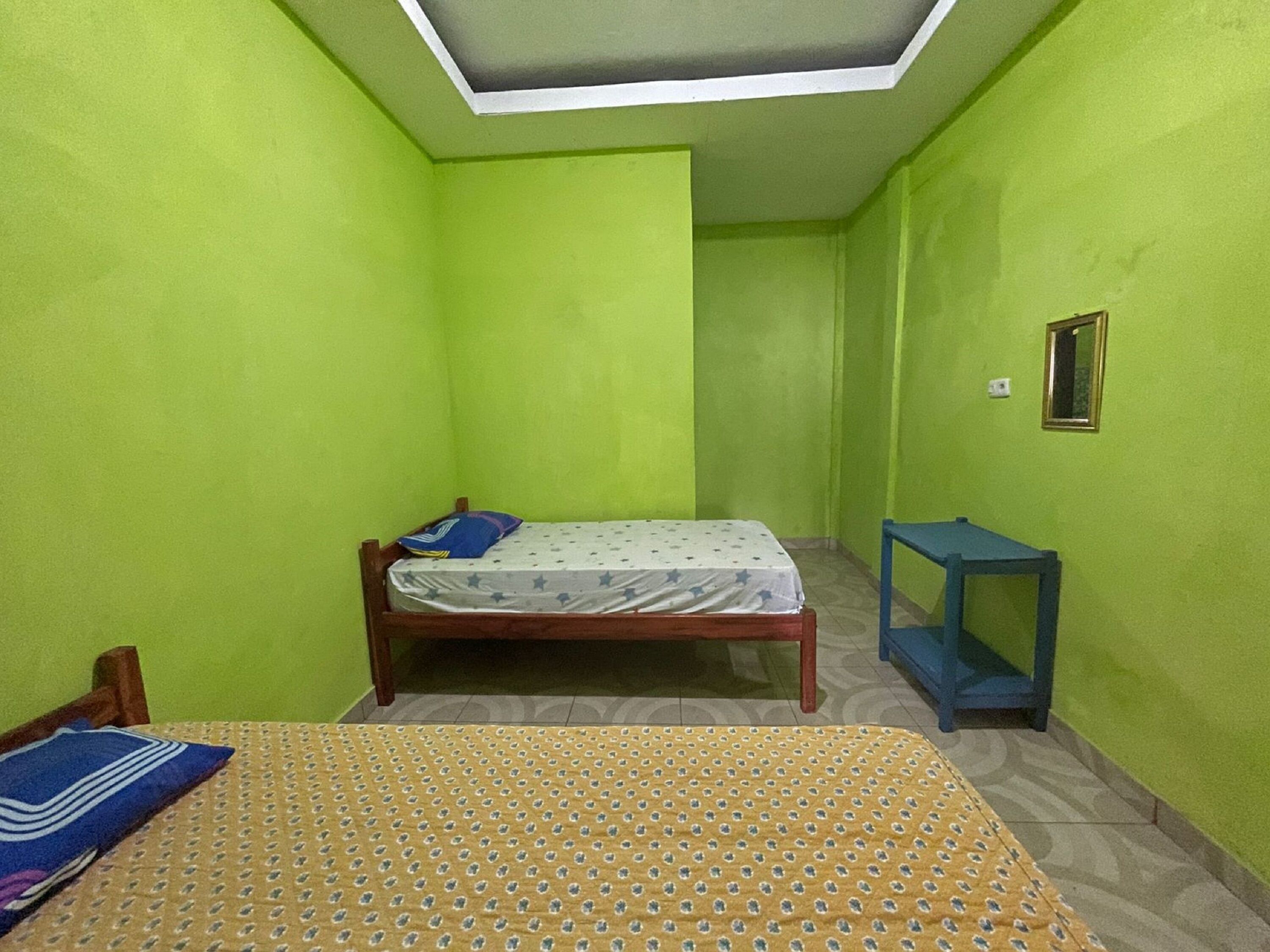 Spot on 92766 Penginapan Asoka Indah