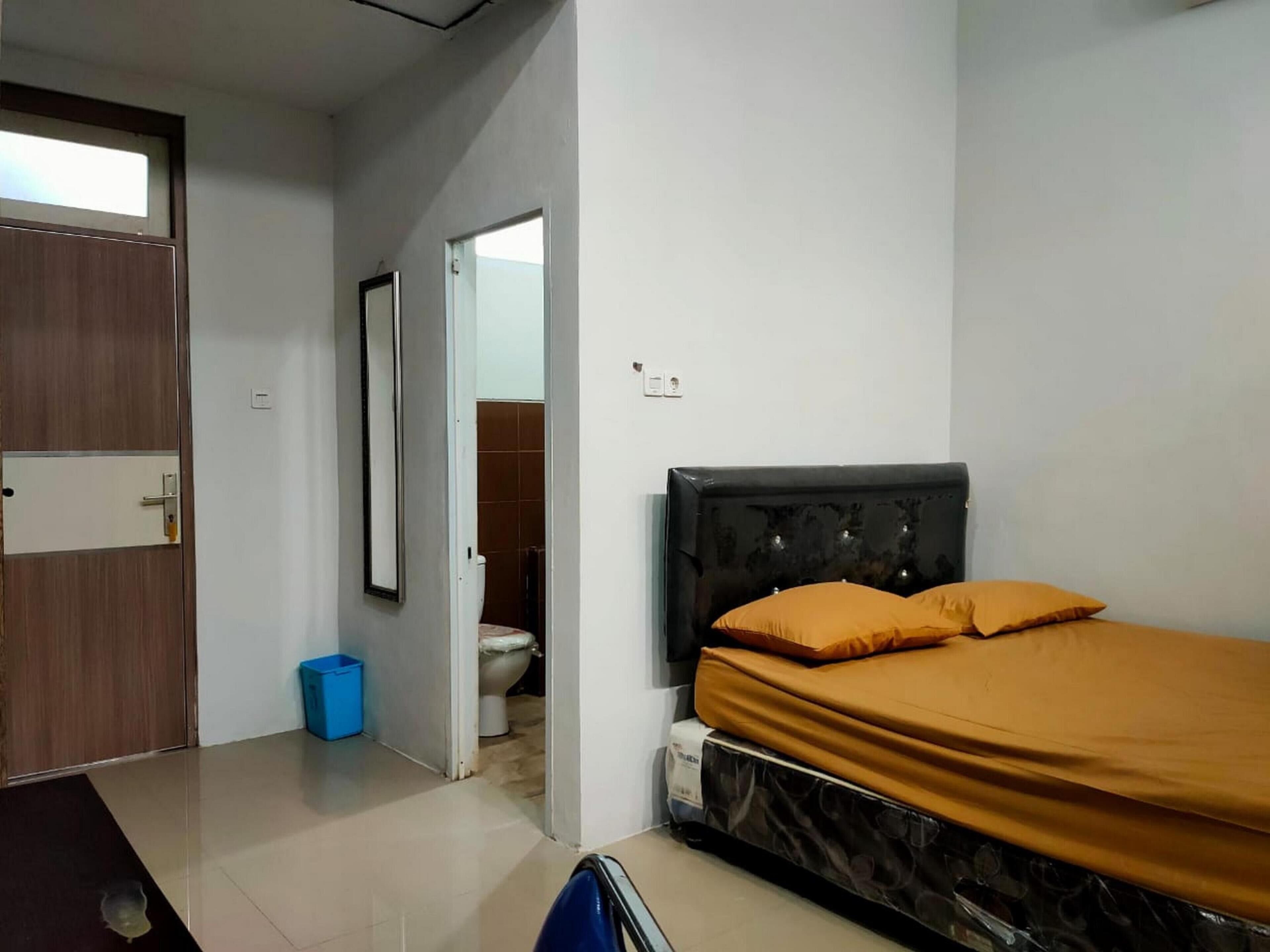 SPOT ON Kost 3 Kelor Syariah