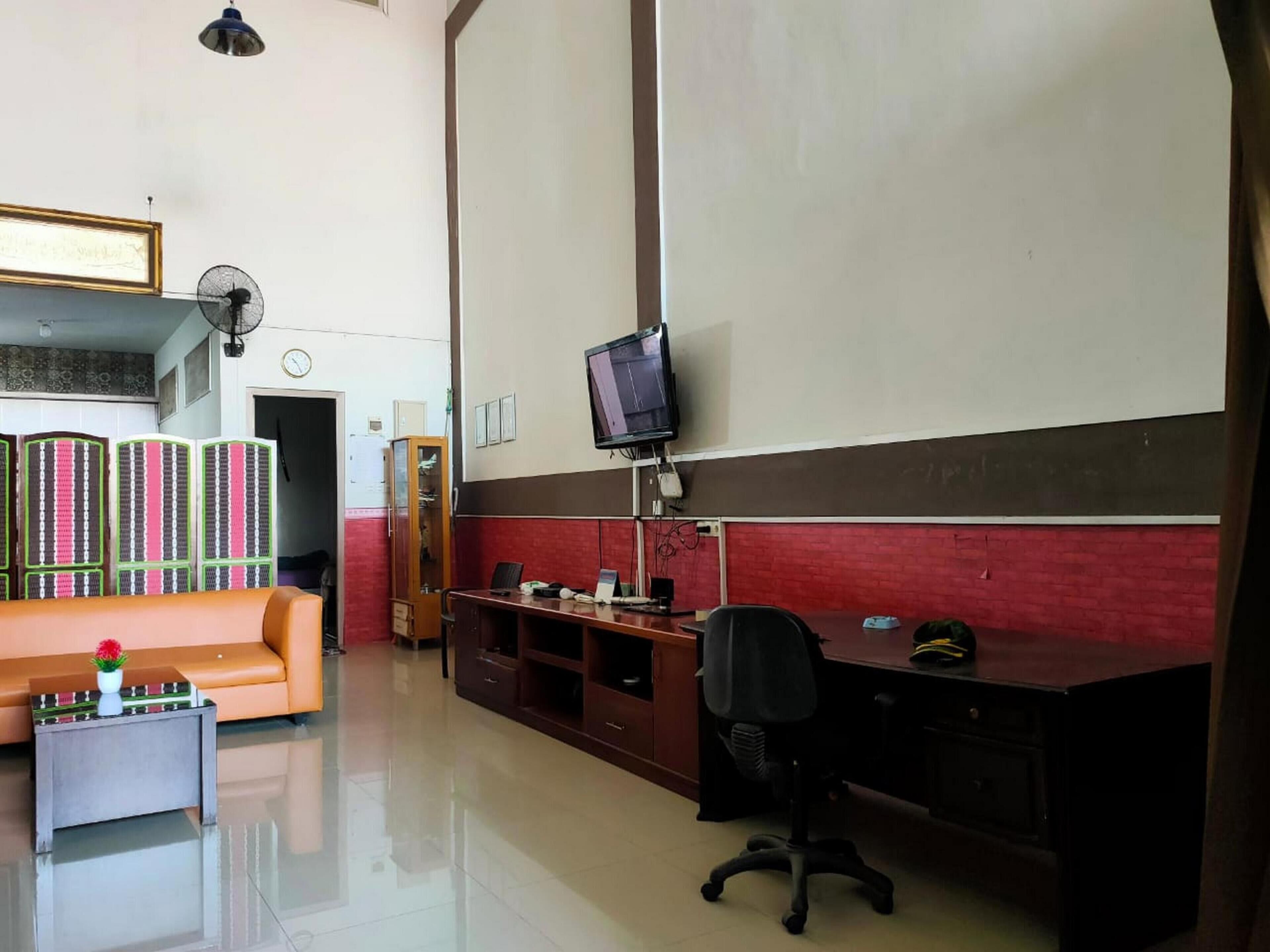 SPOT ON Kost 3 Kelor Syariah