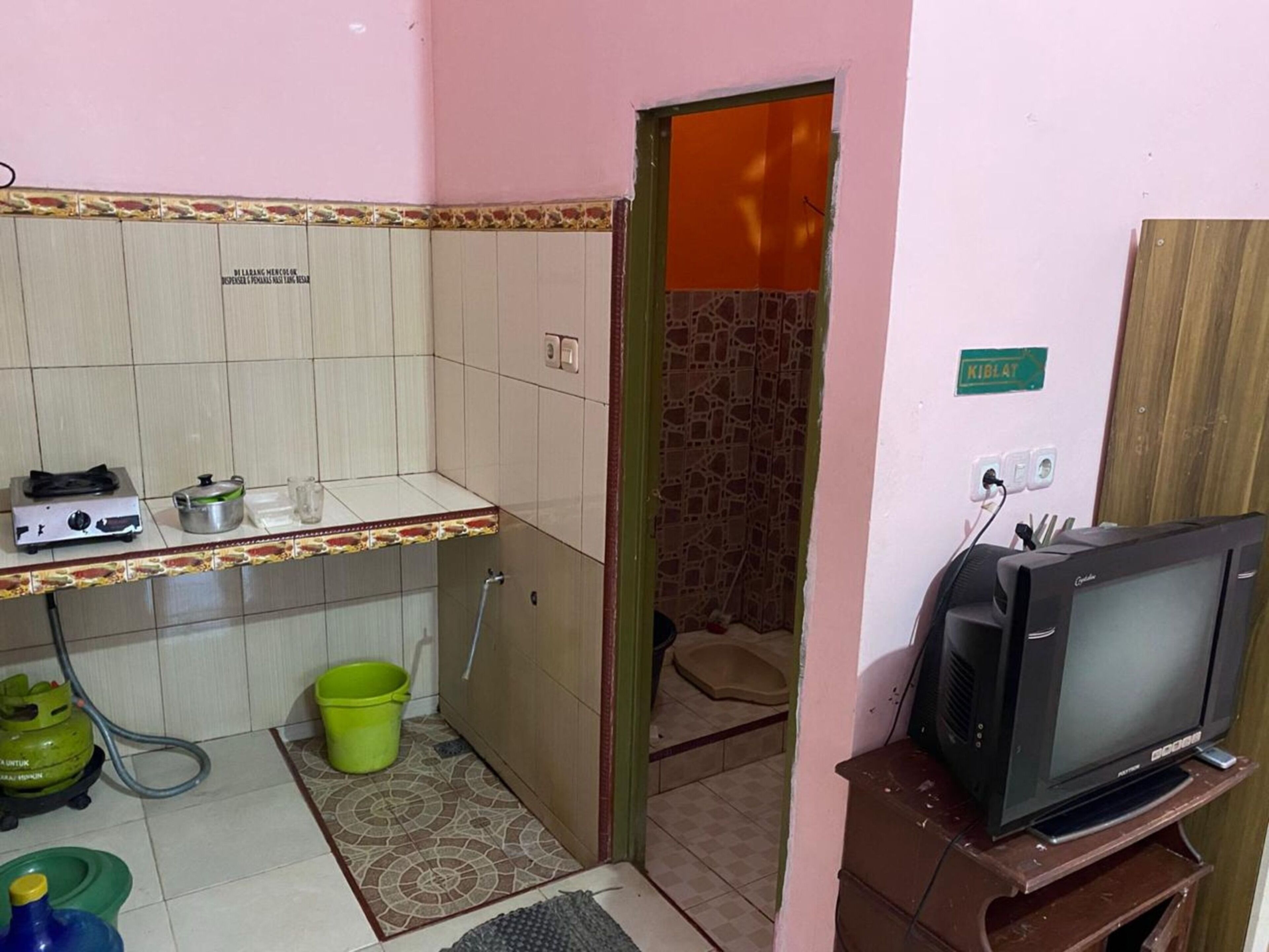 Suci Guest House 1