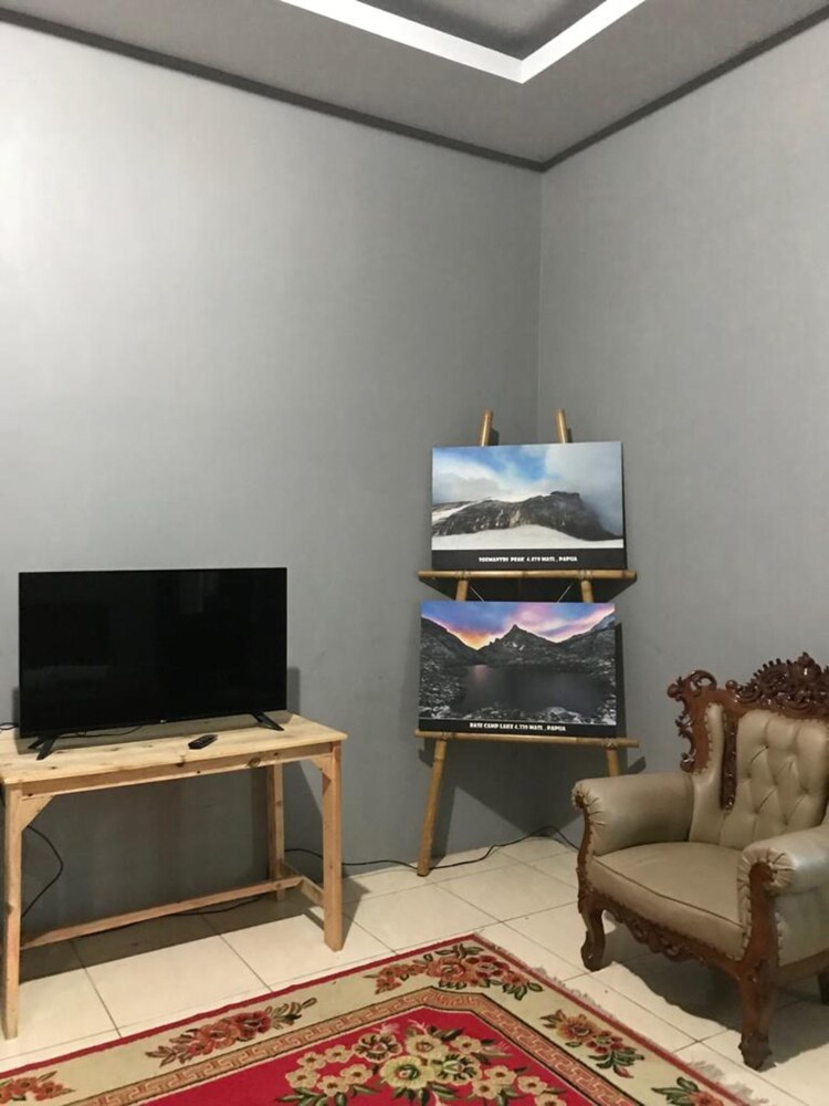 The Carstensz Homestay