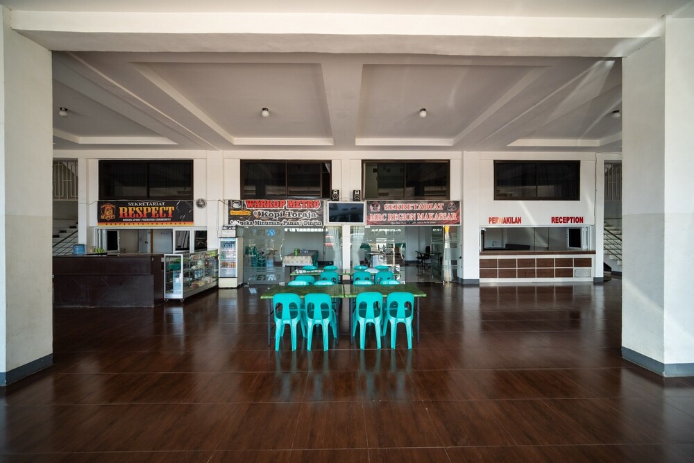 OYO Flagship 91534 Wisma Metro Permai