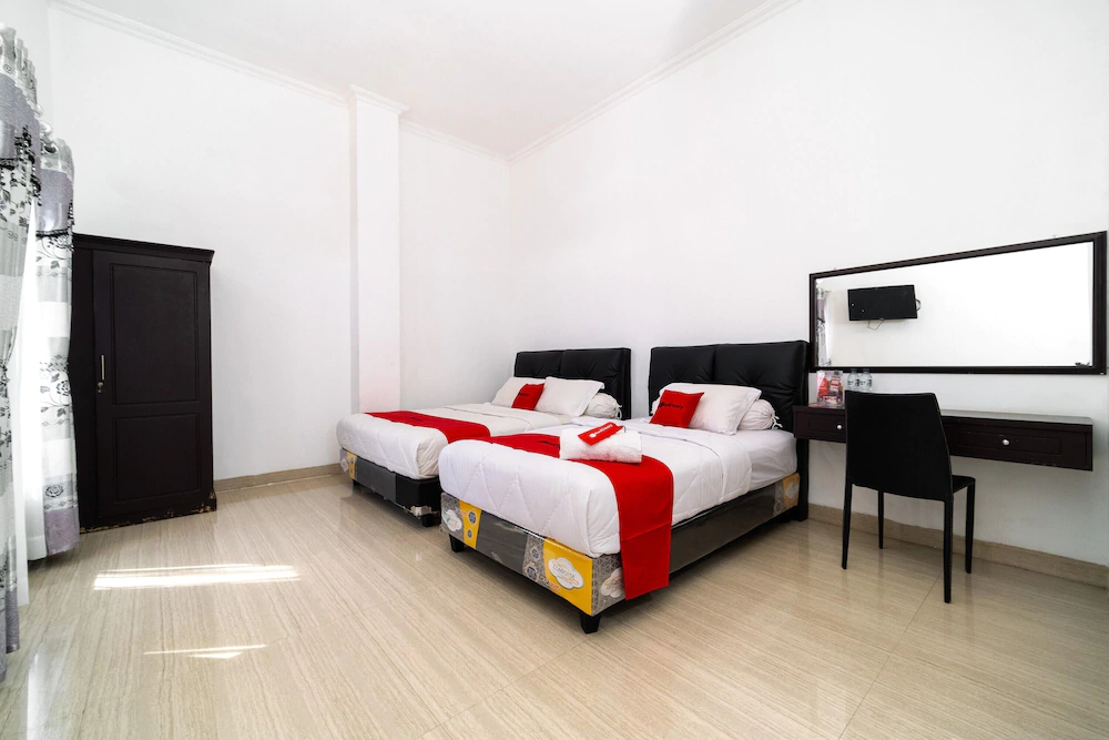 OYO Flagship 91534 Wisma Metro Permai
