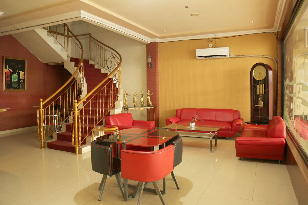 Wisma Prima by OYO Rooms