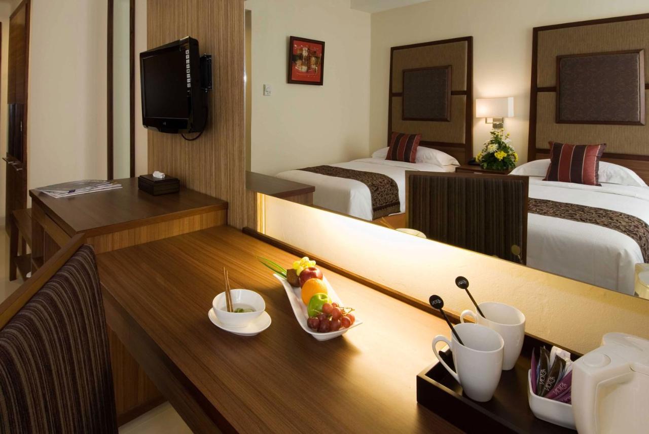 Aston Manado Hotel