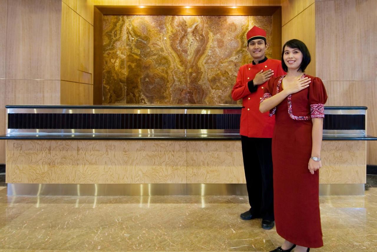 Aston Manado Hotel