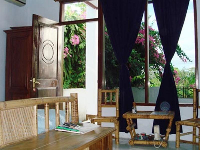 Bahowo Lodge