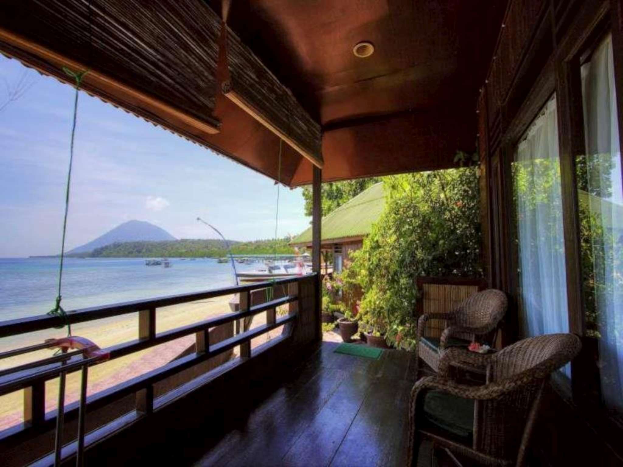 Bastianos Bunaken Dive Resort