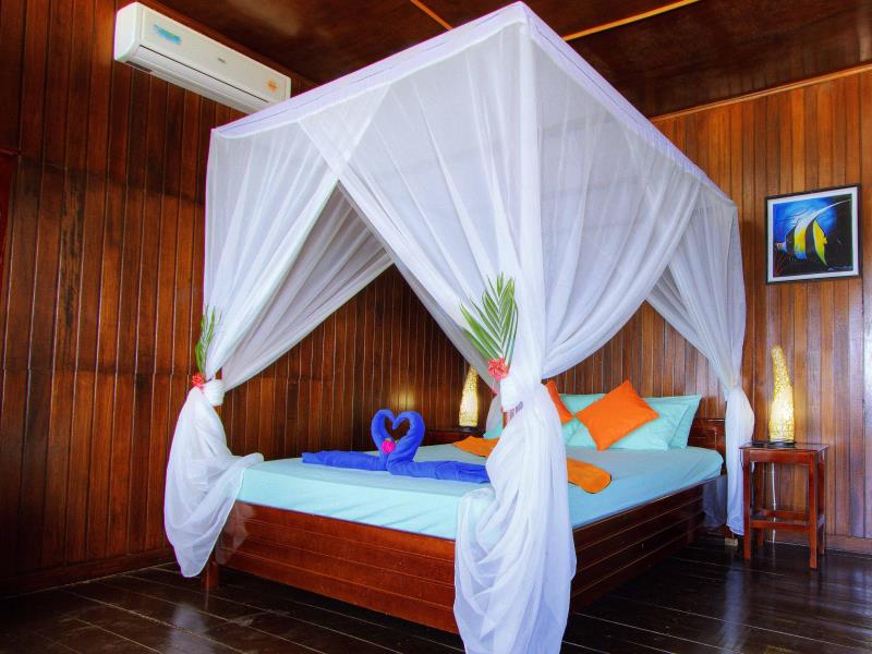 Bastianos Bunaken Dive Resort