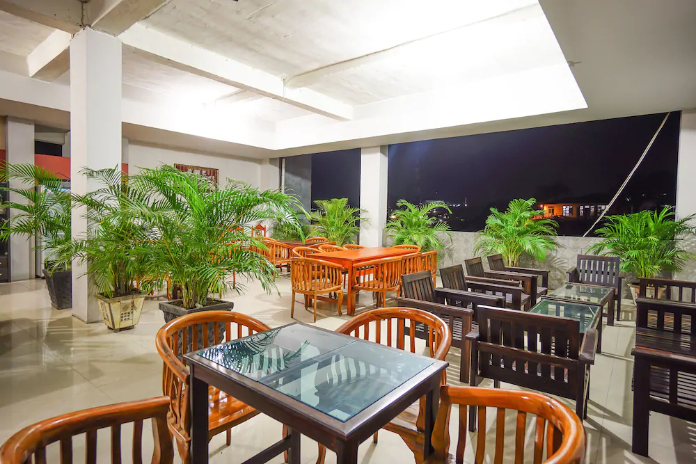 Bs Residence by OYO Rooms
