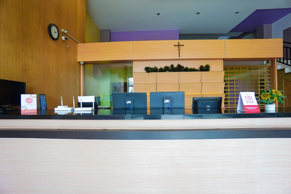 D'karombasan Hotel by OYO Rooms