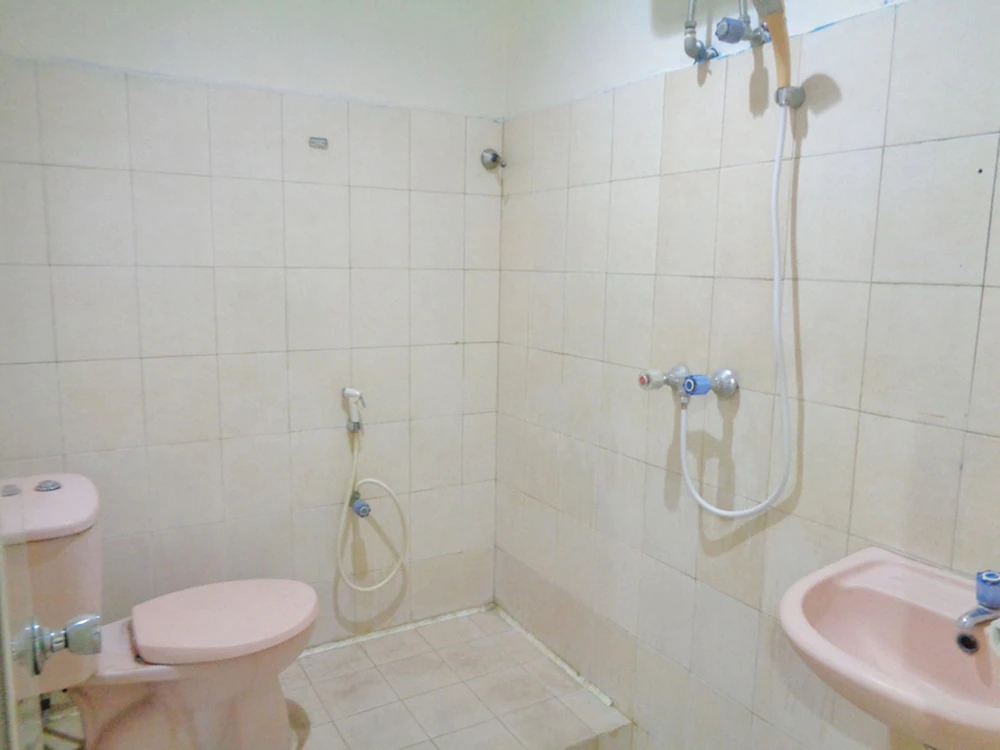 Galaxy Hotel by OYO Rooms