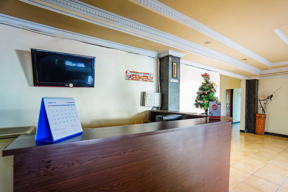 Galaxy Hotel by OYO Rooms