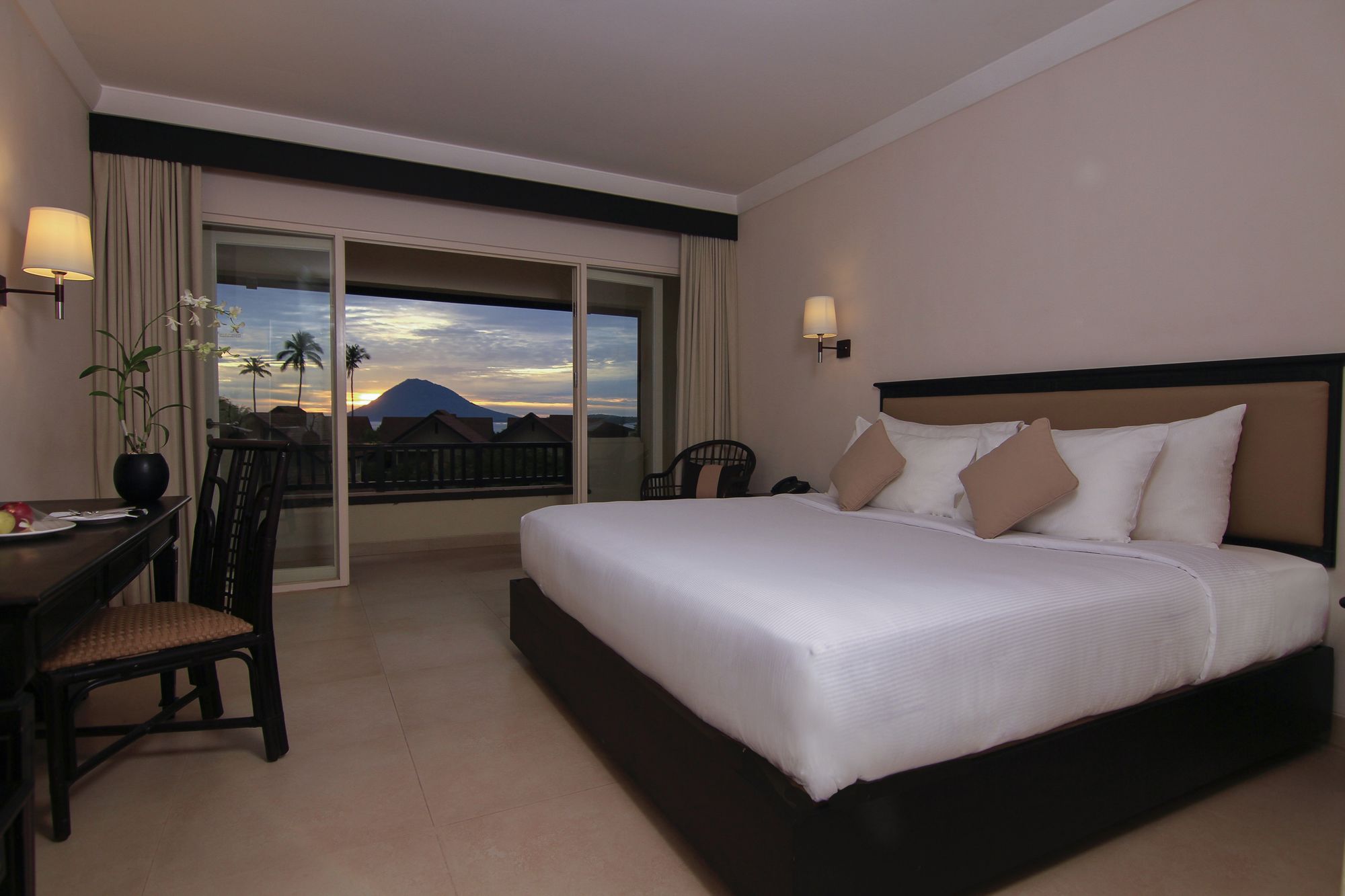 Grand Luley Resort & Dive