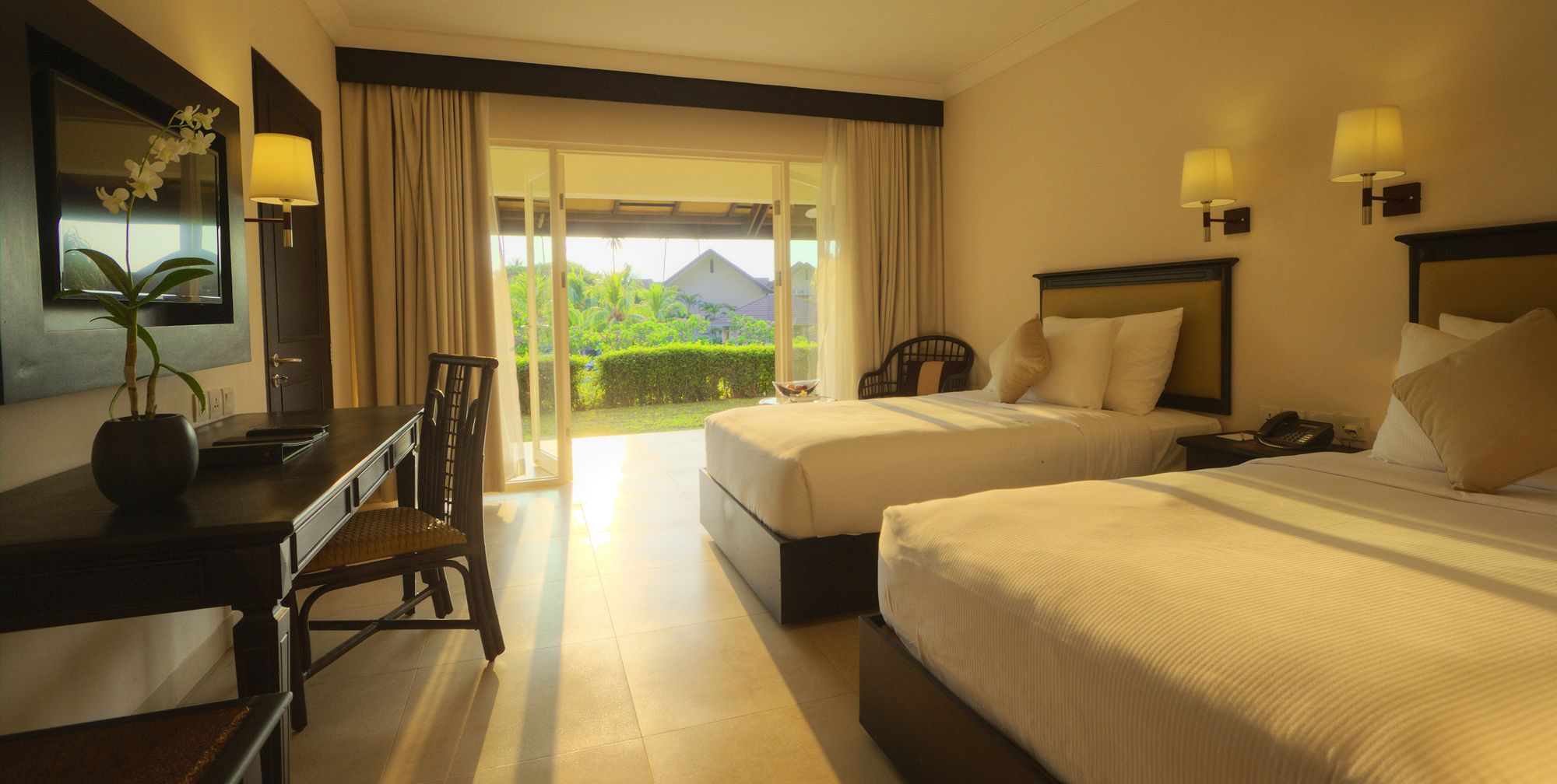 Grand Luley Resort & Dive