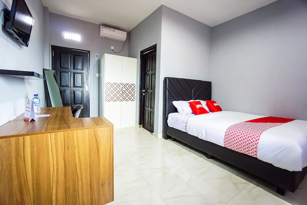 Hanna Residence by OYO Rooms
