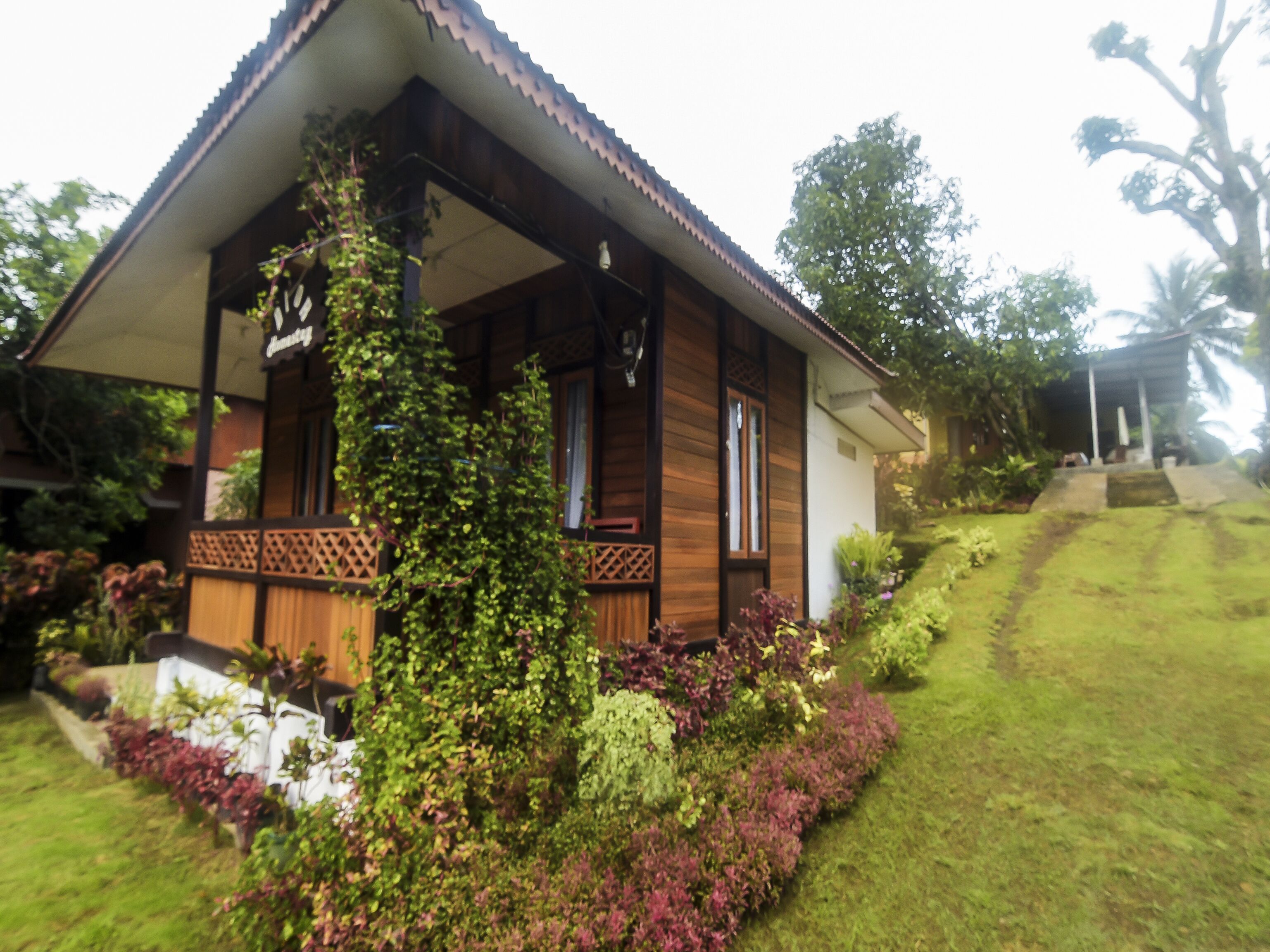 Homestay Desa Wisata Marinsow By OYO