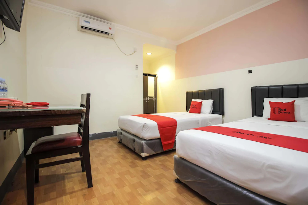 Hotel Divina By RedDoorz