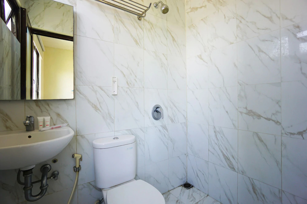 Hotel D'kanaka Riverview by OYO Rooms