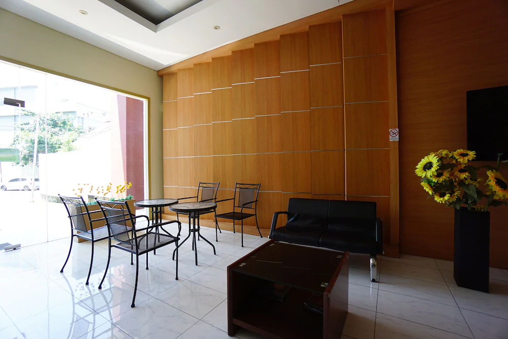 Hotel D'kanaka Riverview by OYO Rooms