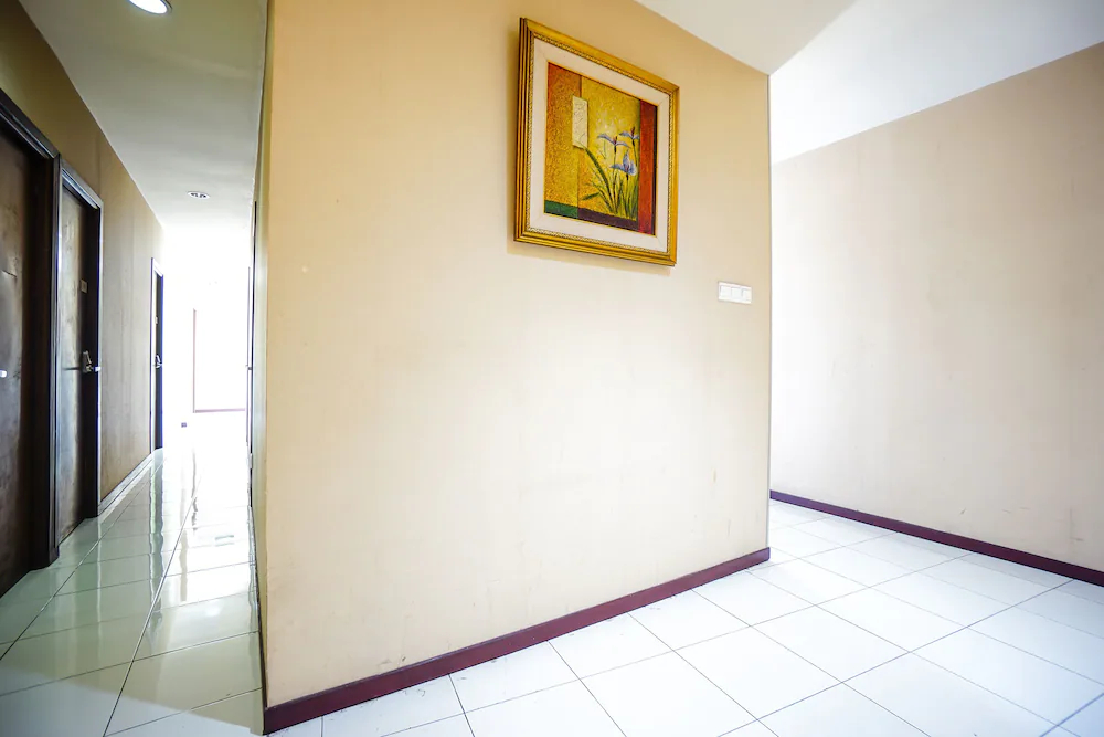 Hotel D'komo by OYO Rooms