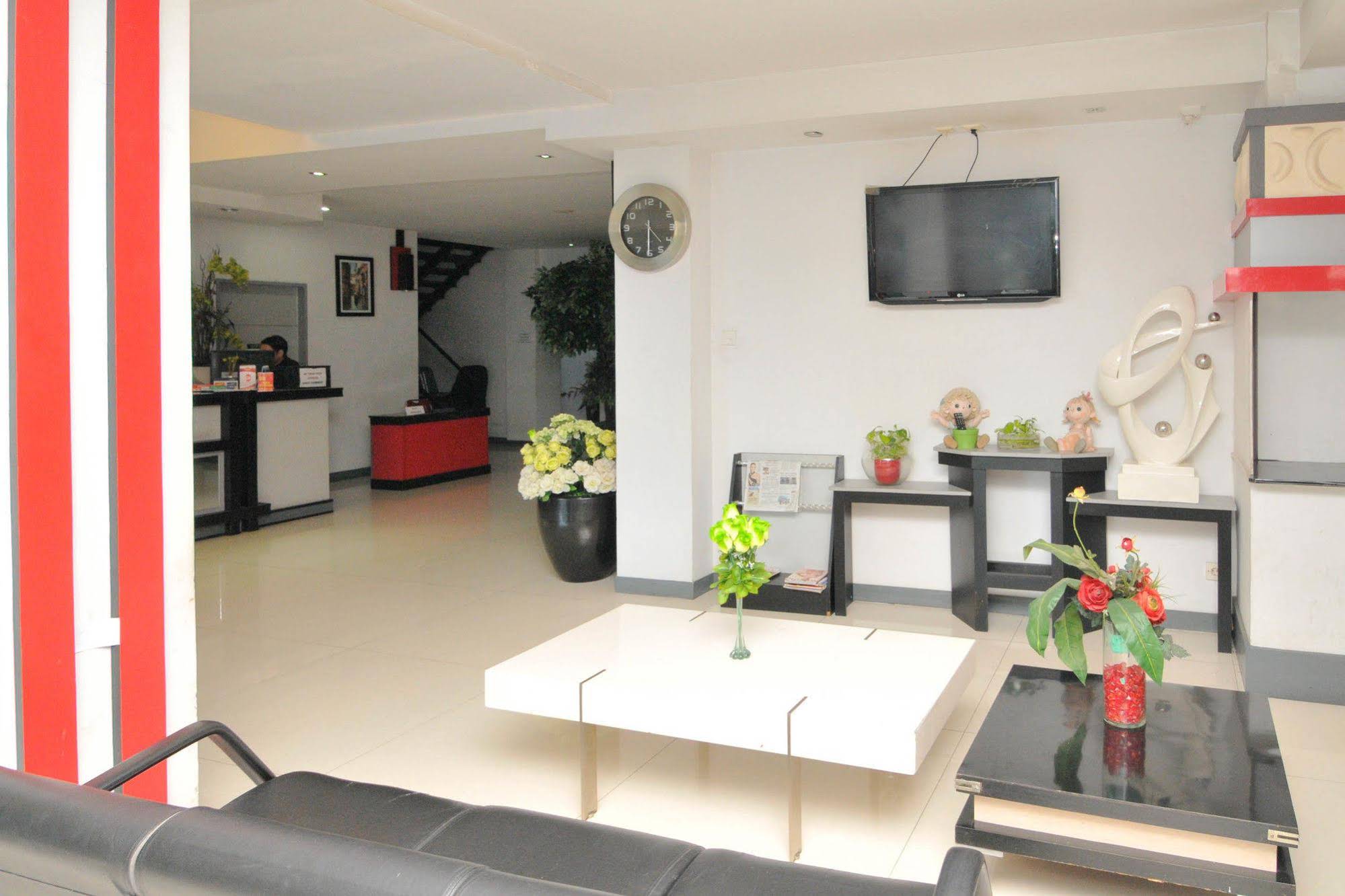 Hotel Prince Boulevard by Airy