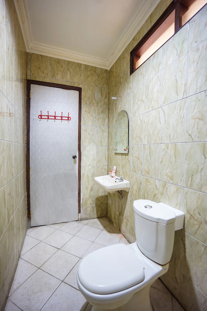 Hotel Yuta by OYO Rooms